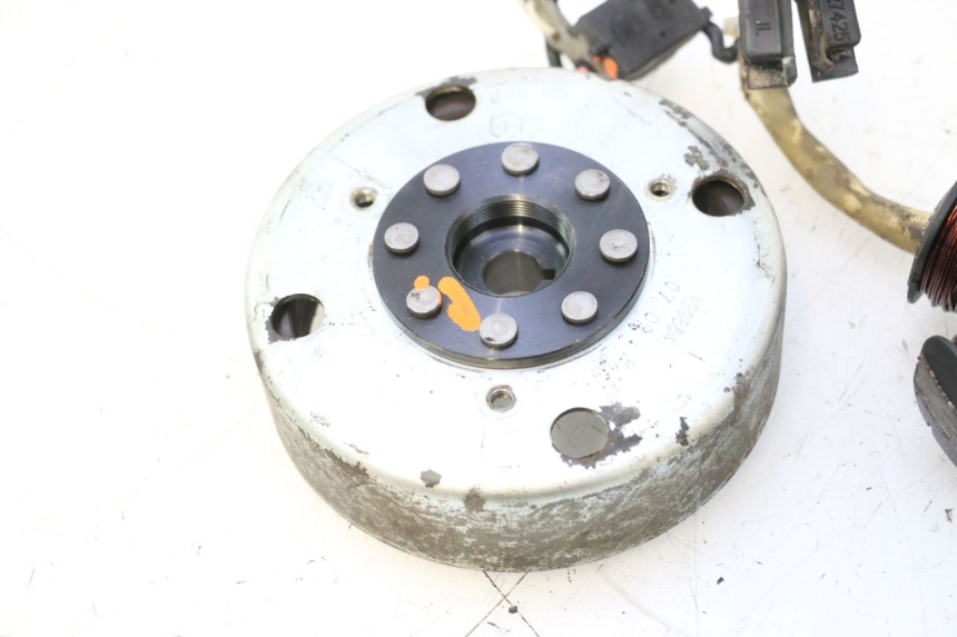 photo de ROTOR STATOR PIAGGIO TYPHOON 50 (2000 - 2009) - Productaanzicht