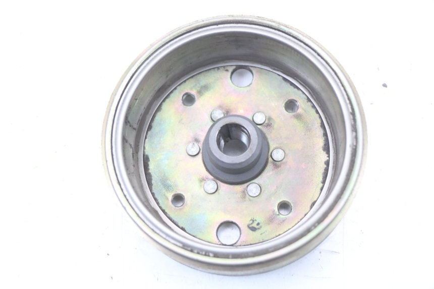 photo de ROTOR STATOREN PEUGEOT V-CLIC VCLIC 50 (2007 - 2013) - Technische close-up