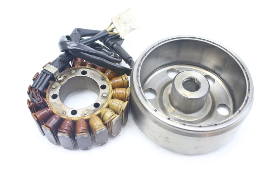 photo de ROTOR STATORE HONDA VFR FI RC46 800 (1998 - 2001) - Bevestigingspunten