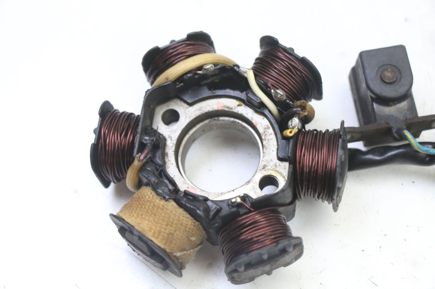 photo de ROTOR STATOREN PEUGEOT VIVACITY NEW 2T 50 (2008 - 2017) - Staat van het oppervlak