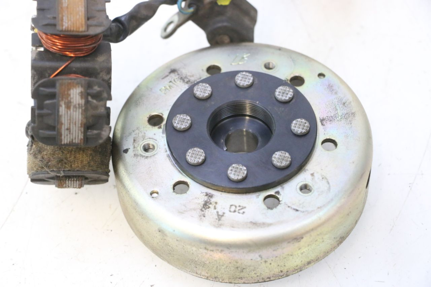 photo de ROTOR STATOREN PEUGEOT VIVACITY NEW 2T 50 (2008 - 2017) - Kenmerkende details