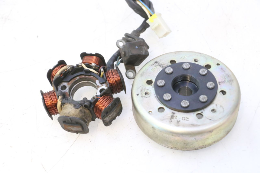 photo de ROTOR STATOREN PEUGEOT VIVACITY NEW 2T 50 (2008 - 2017) - Detailaanzicht