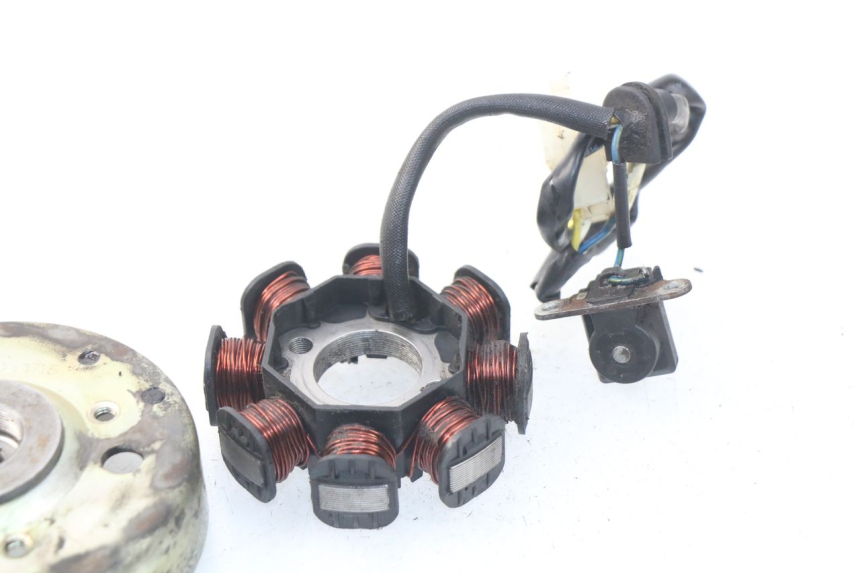 photo de ROTOR STATOR PEUGEOT VIVACITY NEW 4T 50 (2008 - 2017) - Overzicht