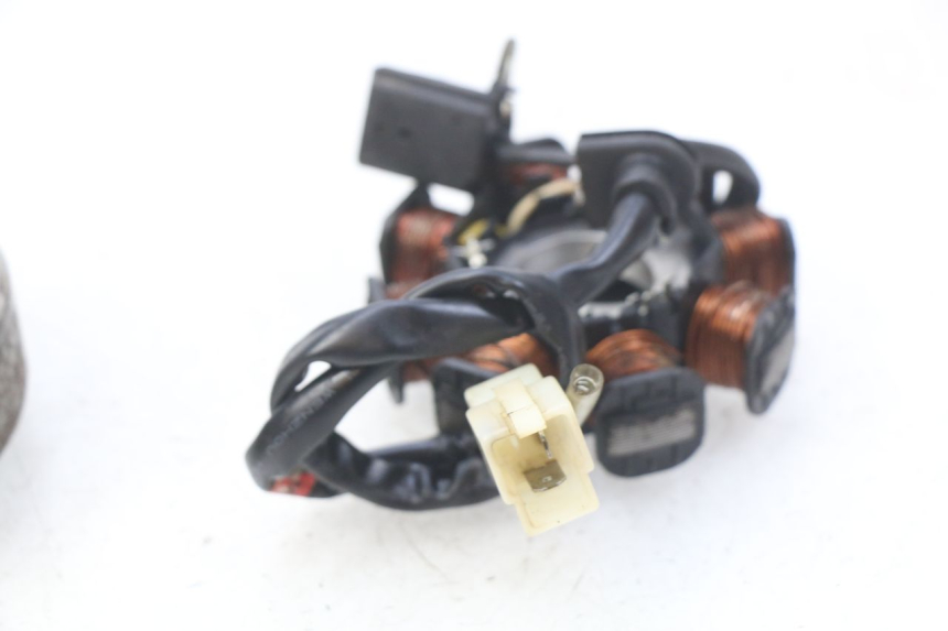 photo de ROTOR STATOR PEUGEOT VIVACITY NEW 4T 50 (2008 - 2017) - Overzicht