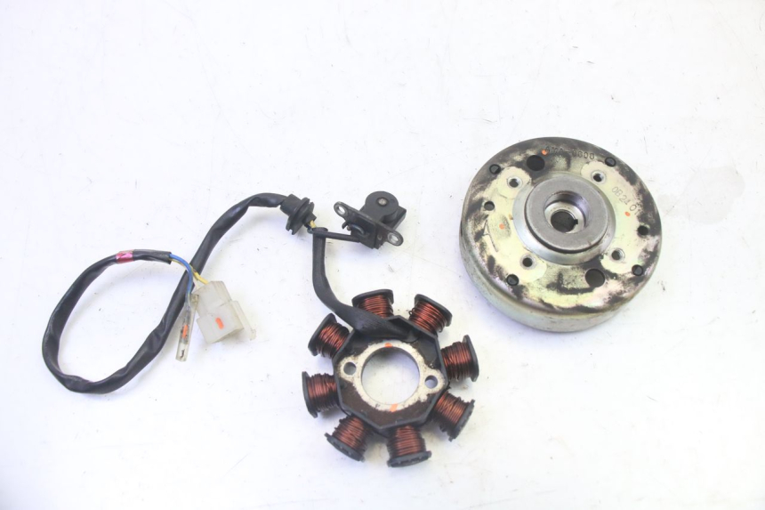 photo de ROTOR STATOR PEUGEOT VIVACITY NEW 4T 50 (2008 - 2017) - Hoofdaanzicht