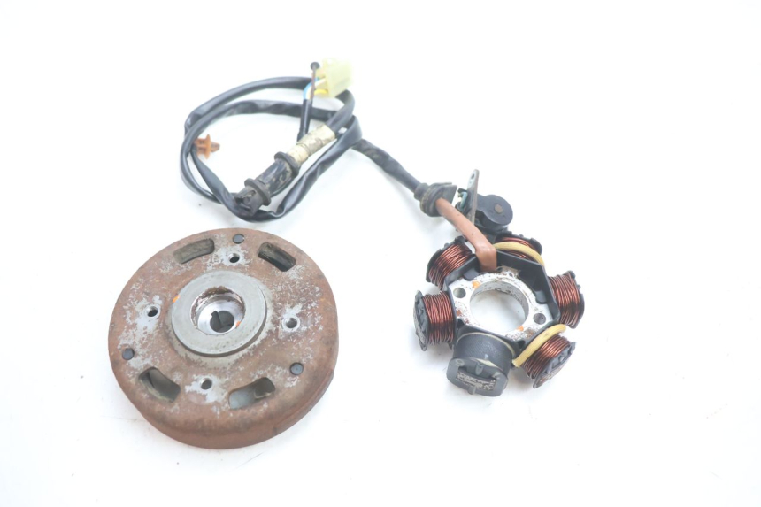 photo de ROTOR STATOREN PEUGEOT VIVACITY 50 (1998 - 2003) - Hoofdaanzicht