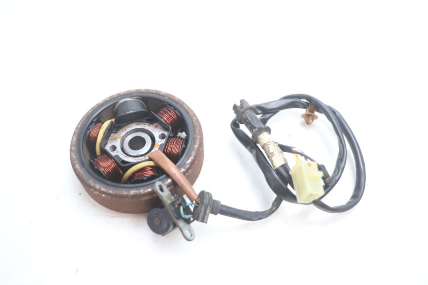 photo de ROTOR STATOREN PEUGEOT VIVACITY 50 (1998 - 2003) - Andere kijkhoek