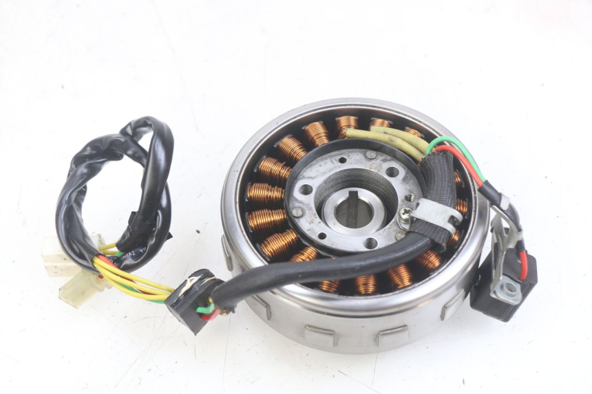 photo de ROTOR STATORE DAELIM VJ ROADWIN FI 125 (2008 - 2017) - Detail van het onderdeel