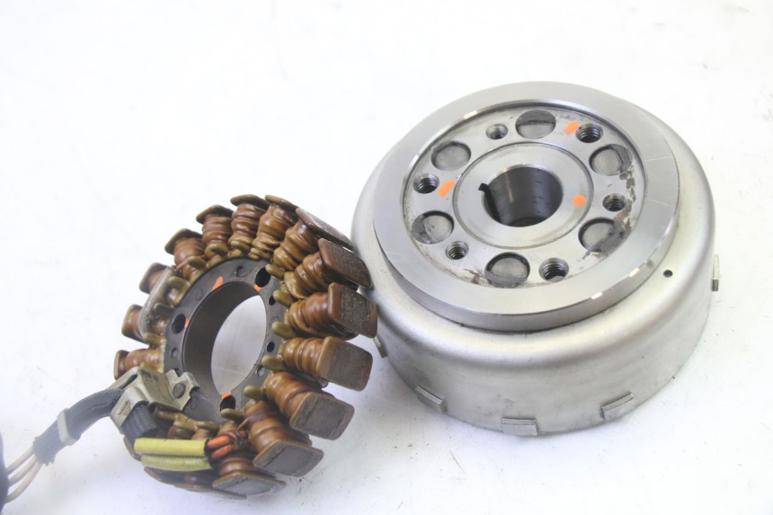 photo de ROTOR STATOREN YAMAHA X-CITY XCITY 125 (2007 - 2013) - Technische close-up