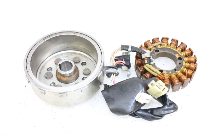 photo de ROTOR STATOREN YAMAHA X-MAX XMAX 125 (2010 - 2013) - Hoofdaanzicht