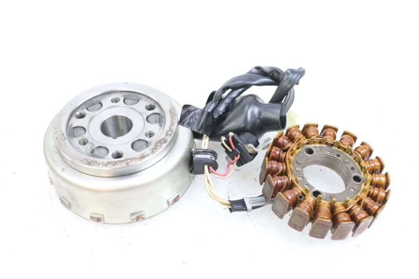 photo de ROTOR STATOREN YAMAHA X-MAX XMAX 125 (2010 - 2013) - Technische close-up