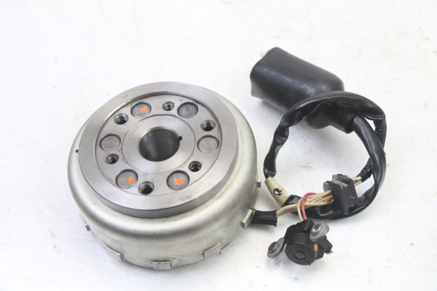 photo de ROTOR STATOREN YAMAHA X-MAX XMAX 125 (2010 - 2013) - Zoom op gebruiksstaat