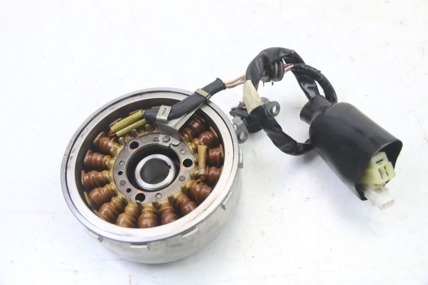 photo de ROTOR STATOREN YAMAHA X-MAX XMAX 125 (2010 - 2013) - Andere kijkhoek