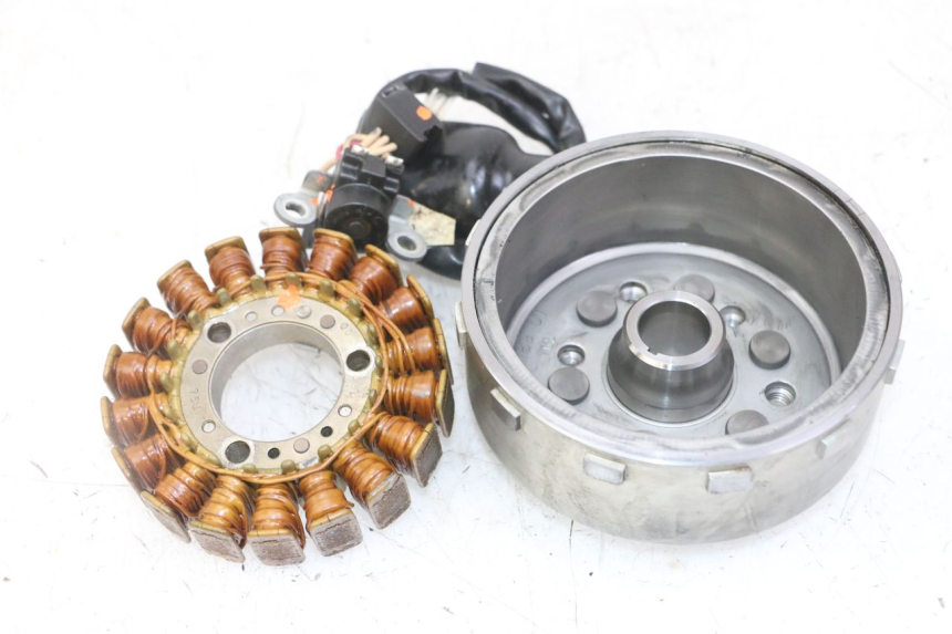 photo de ROTOR STATORE YAMAHA XMAX X-MAX 125 (2006 - 2009) - Zoom op gebruiksstaat