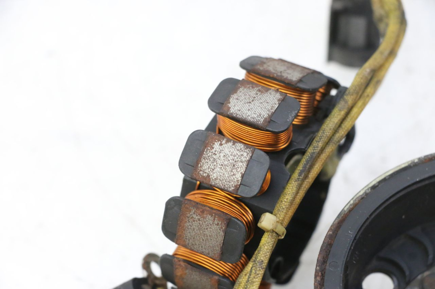 photo de ROTOR STATORE PIAGGIO X9 EVOLUTION 125 (2003 - 2007) - Bevestigingspunten