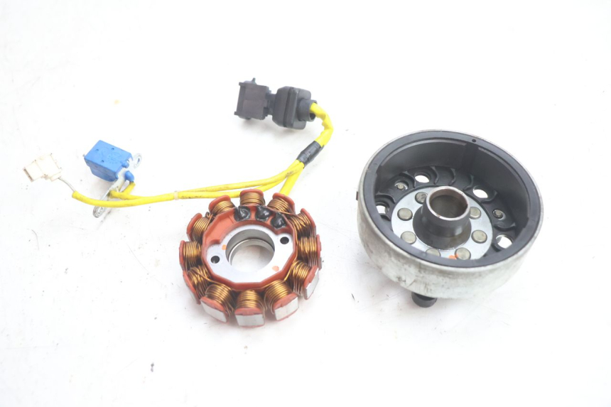 photo de ROTOR STATORE PIAGGIO X9 EVOLUTION 125 (2003 - 2007) - Detail van het onderdeel
