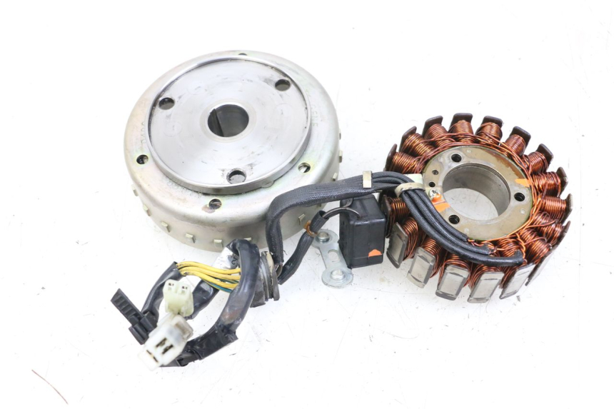 photo de ROTOR STATORE KYMCO XCITING 250 (2006 - 2009) - Bevestigingspunten