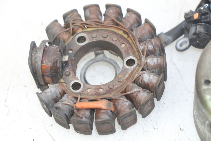 photo de ROTOR STATOREN YAMAHA YP MAJESTY 125 (1998 - 2001) - Productaanzicht