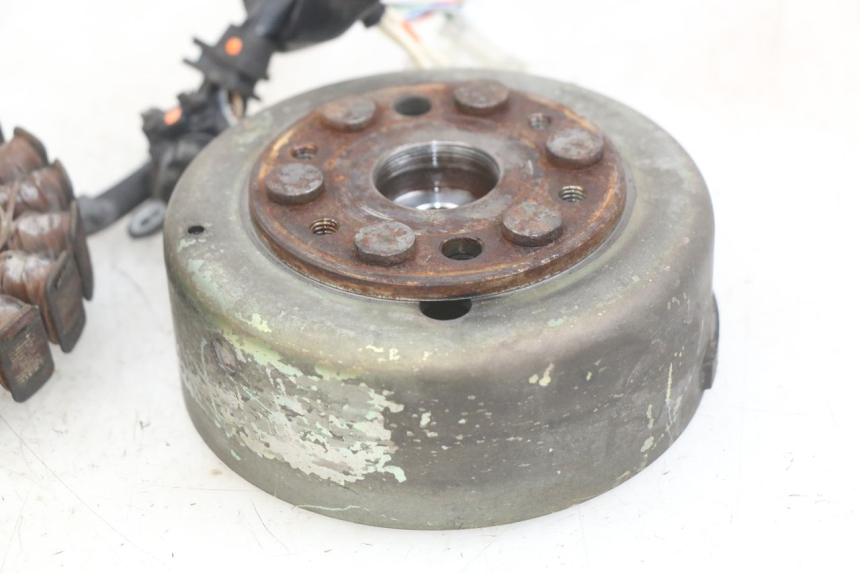 photo de ROTOR STATOREN YAMAHA YP MAJESTY 125 (1998 - 2001) - Markeringen en referenties