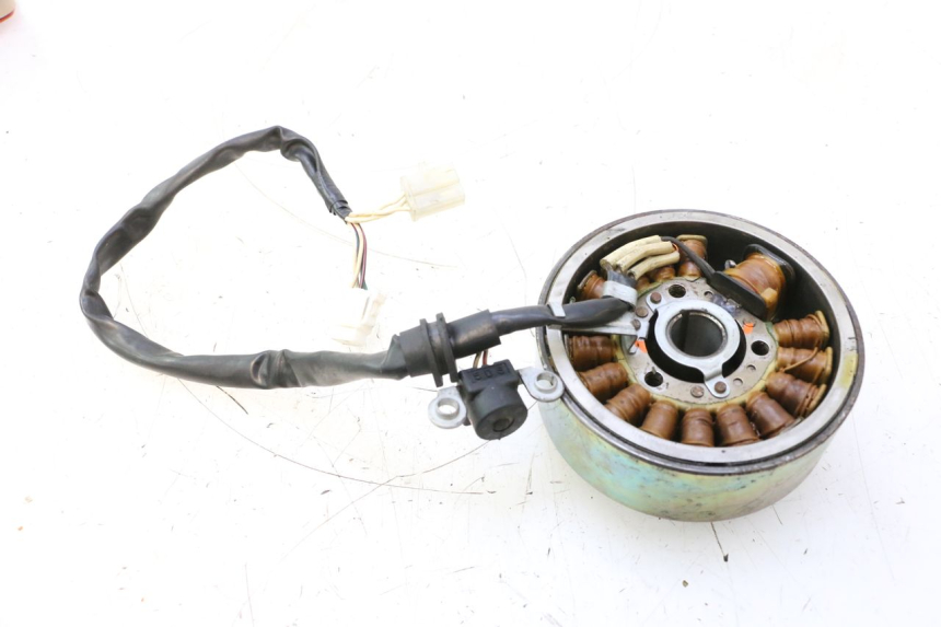 photo de ROTOR STATOREN YAMAHA YP MAJESTY 125 (1998 - 2001) - Andere kijkhoek