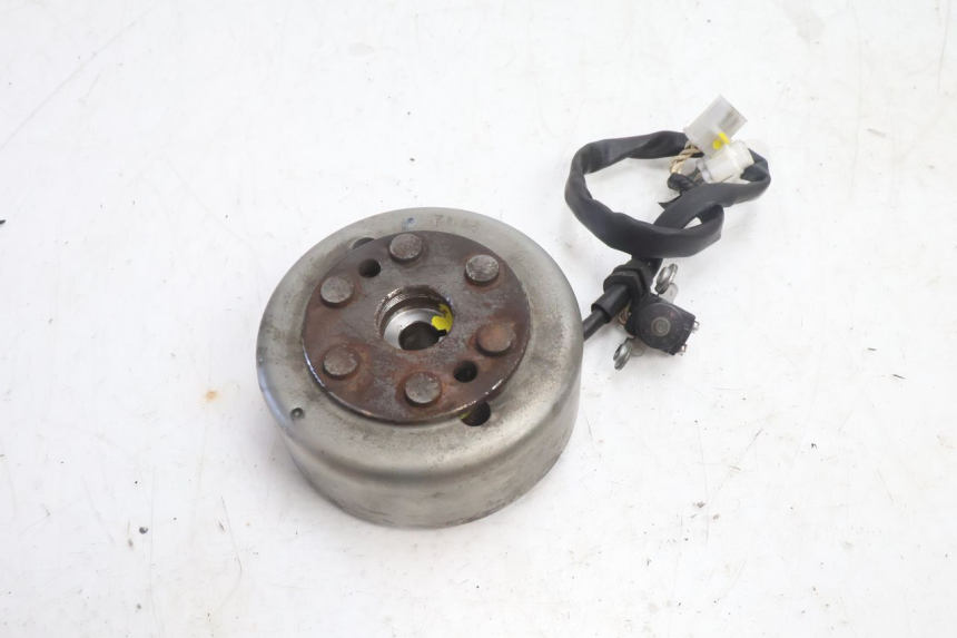 photo de ROTOR STATOREN YAMAHA YP MAJESTY 125 (2007 - 2010) - Detail van het onderdeel