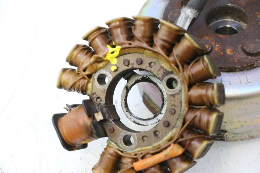 photo de ROTOR STATOREN YAMAHA YP MAJESTY 125 (2002 - 2006) - Zoom op gebruiksstaat