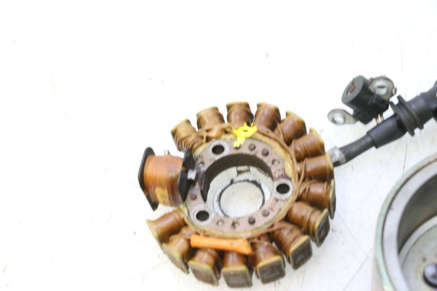 photo de ROTOR STATOREN YAMAHA YP MAJESTY 125 (2002 - 2006) - Markeringen en referenties