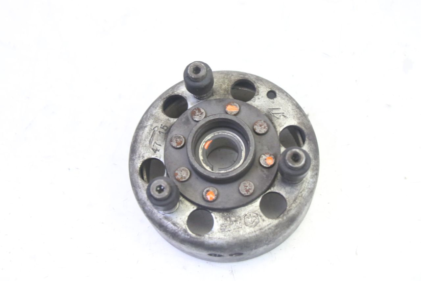 photo de ROTOR PIAGGIO XEVO - X EVO 125 (2007 - 2017) - Detail van het onderdeel