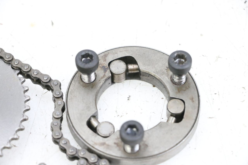 photo de STARTER TANDWIEL FREEWHEEL MAG POWER BOMBERS 4T 50 (2016 - 2026) - Andere kijkhoek