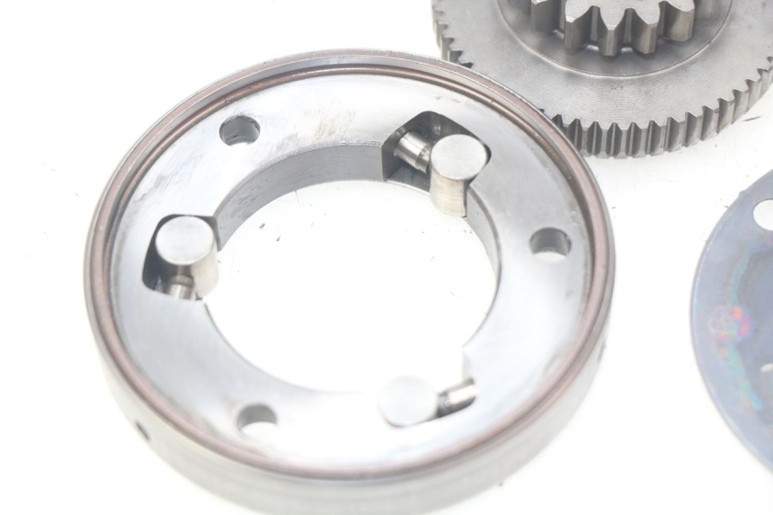 photo de STARTER KLIKKEERWIEL SUZUKI BURGMAN 125 (2007 - 2014) - Andere kijkhoek