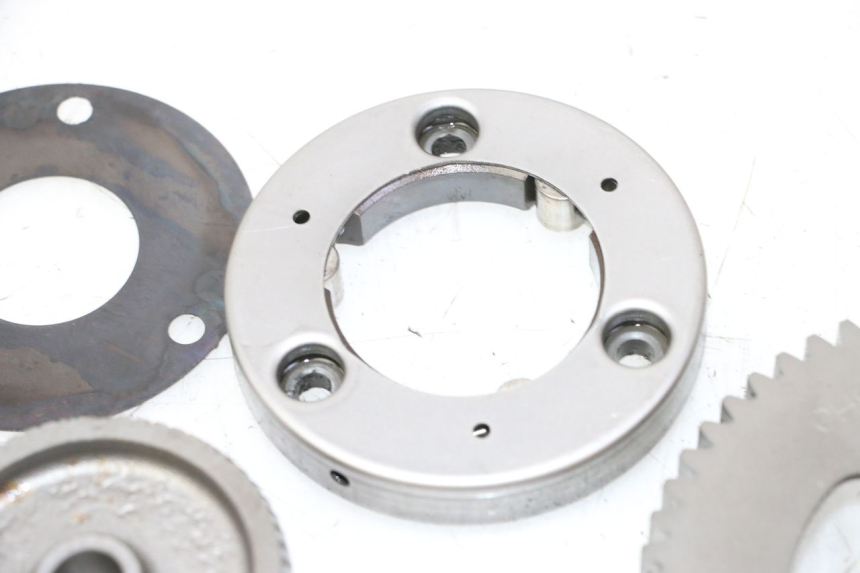 photo de STARTER KLIKKEERWIEL SUZUKI BURGMAN 125 (2007 - 2014) - Technische close-up