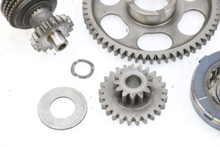 photo de STARTER KLIKKEERWIEL SUZUKI BURGMAN EXECUTIVE ABS 650 (2006 - 2012) - Staat van het oppervlak