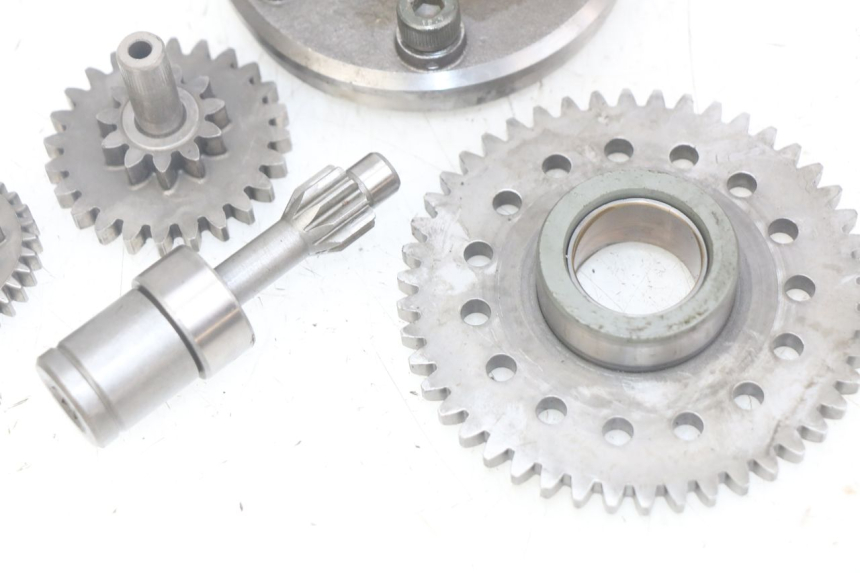 photo de STARTER KLIKKEERWIEL YAMAHA FZS FAZER 600 (1998 - 2001) - Bevestigingspunten