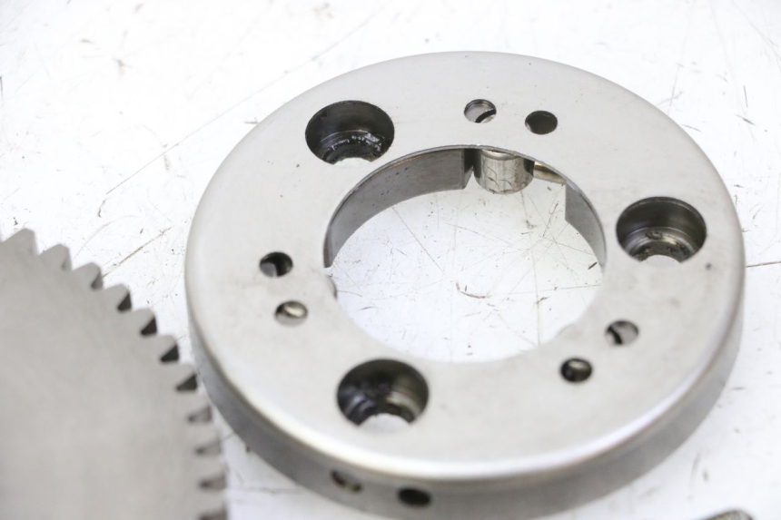 photo de STARTER KLIKKEERWIEL KYMCO GRAND DINK 125 (2008 - 2014) - Andere kijkhoek