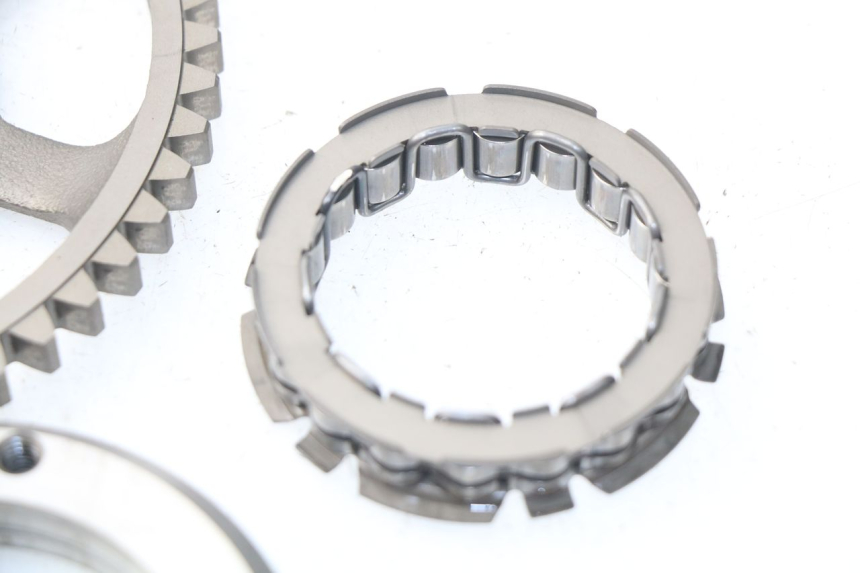 photo de STARTER KLIKKEERWIEL HONDA NSS EX FORZA 250 (2005 - 2013) - Bevestigingspunten