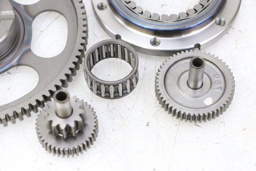 photo de STARTER KLIKKEERWIEL HONDA NTV DEAUVILLE 650 (2001 - 2006) - Bevestigingspunten