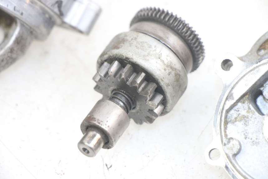 photo de STARTER KLIKKEERWIEL GILERA RK 50 (1996 - 1999) - Bevestigingspunten