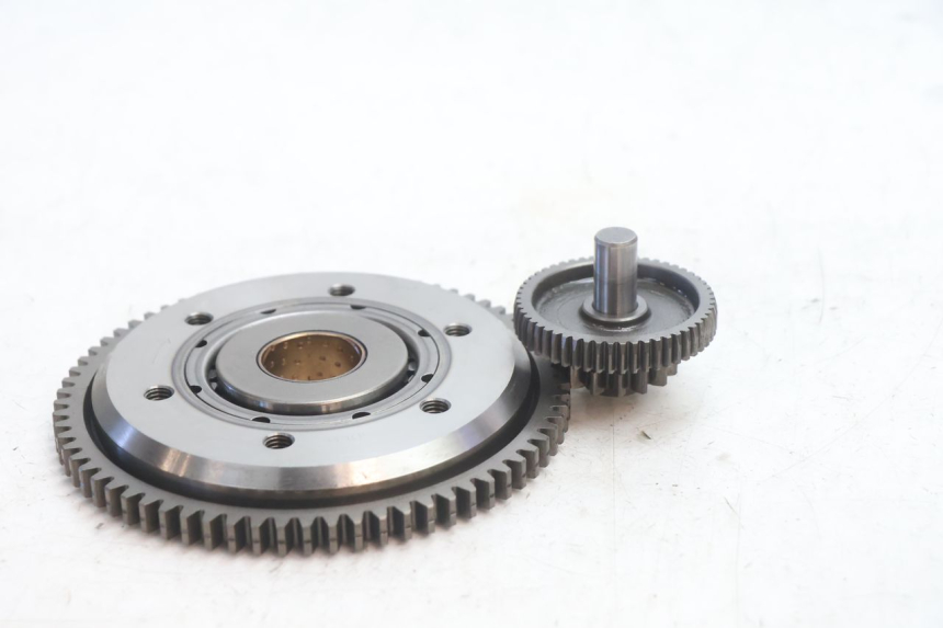 photo de STARTER KLIKKEERWIEL SUZUKI SV S 650 (1999 - 2002) - Detail van het onderdeel