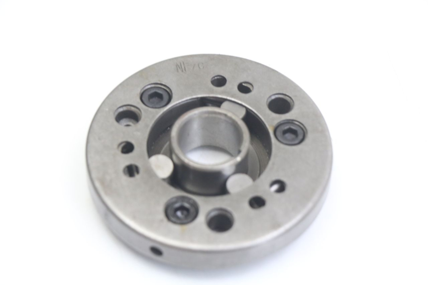 photo de STARTKLOK WIEL PEUGEOT VIVACITY 125 (2010 - 2017) - Technische close-up