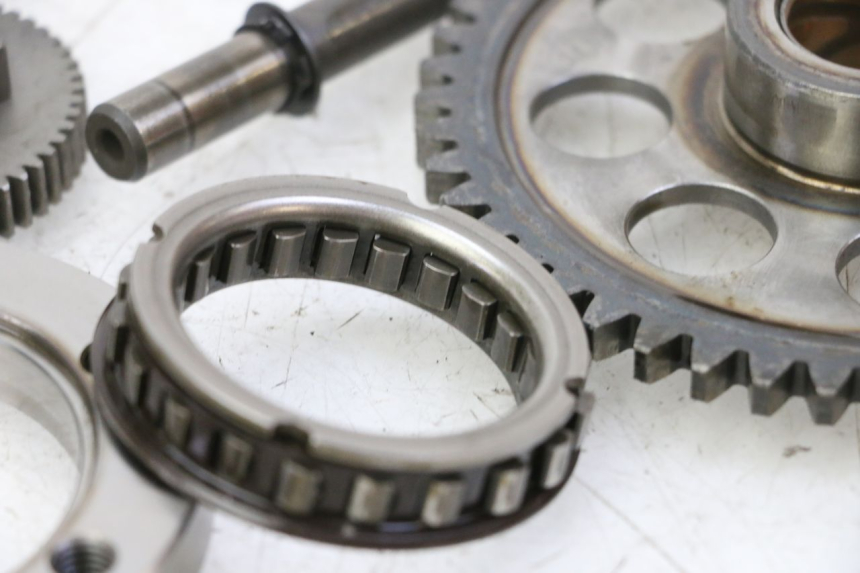 photo de STARTER KLIKKEERWIEL YAMAHA X-MAX XMAX 250 (2006 - 2009) - Bevestigingspunten