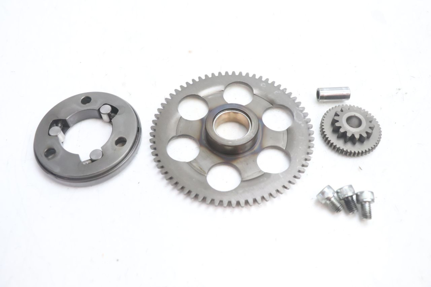 photo de STARTER KLIKKEERWIEL KAWASAKI ZX-6R ZX6R 600 (2000 - 2002) - Andere kijkhoek