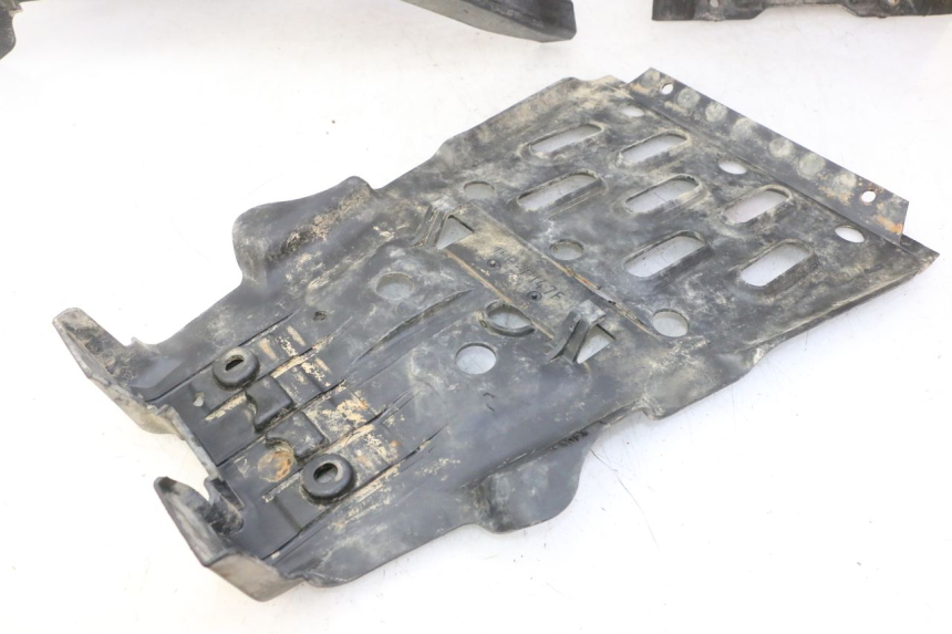 photo de MOTORBESCHERMING YAMAHA YFM GRIZZLY 550 (2008 - 2015) - Kenmerkende details