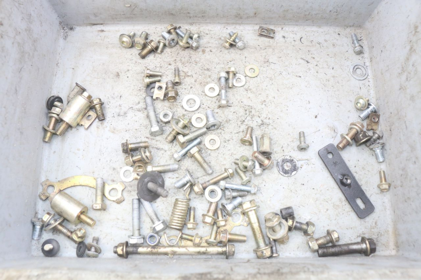 photo de ZAK SCHROEVEN EN BEVESTIGINGSMATERIAAL ORION AGB37 CRF1 DIRT BIKE 125 (2013 - 2021) - Hoofdaanzicht