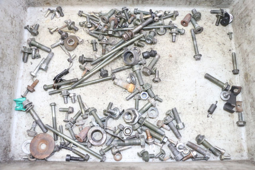 photo de ZAK SCHROEVEN EN BEVESTIGINGSMATERIAAL ORCAL CAVARO 4T 50 (2019 - 2023) - Hoofdaanzicht