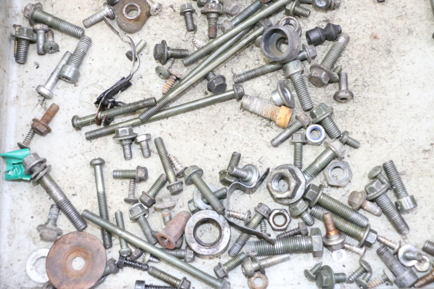 photo de ZAK SCHROEVEN EN BEVESTIGINGSMATERIAAL ORCAL CAVARO 4T 50 (2019 - 2023) - Zoom op gebruiksstaat