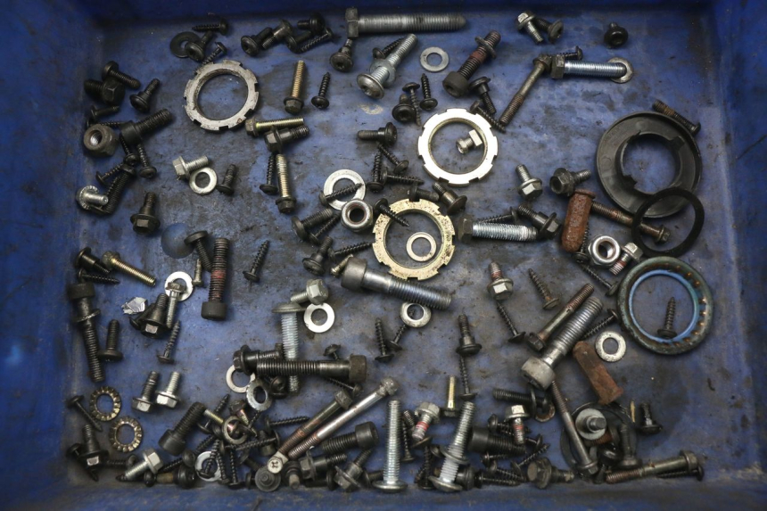 photo de ZAK SCHROEVEN EN BEVESTIGINGSMATERIAAL PEUGEOT CITYSTAR 50 (2013 - 2017) - Hoofdaanzicht