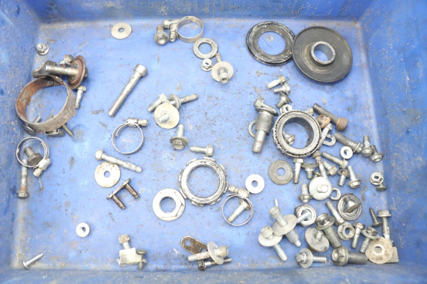 photo de ZAK SCHROEVEN EN BEVESTIGINGSMATERIAAL HONDA CRF CR-F 450 (2005 - 2008) - Hoofdaanzicht