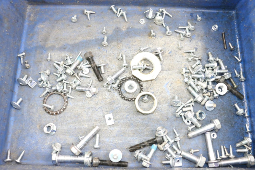 photo de ZAK SCHROEVEN EN BEVESTIGINGSMATERIAAL WAYSCRAL E-START 1 (2018 - 2022) - Hoofdaanzicht