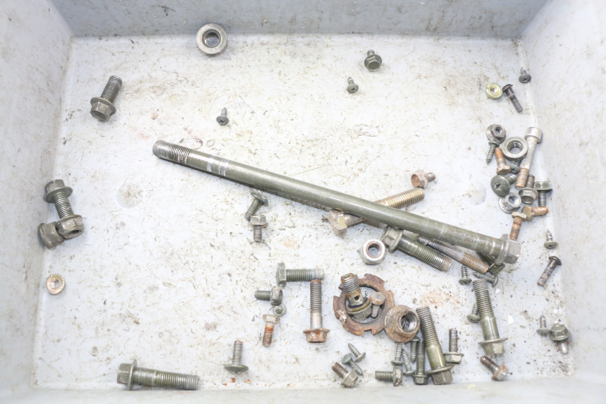 photo de ZAK SCHROEVEN EN BEVESTIGINGSMATERIAAL RIDE E1 1 (2014 - 2022) - Hoofdaanzicht