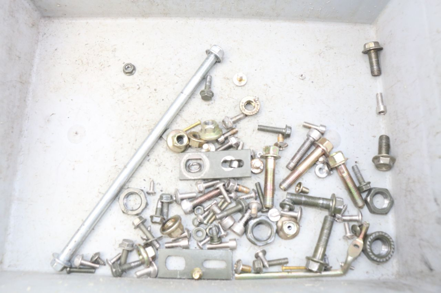 photo de ZAK SCHROEVEN EN BEVESTIGINGSMATERIAAL EFUN E2GO 1 (2017 - 2021) - Hoofdaanzicht